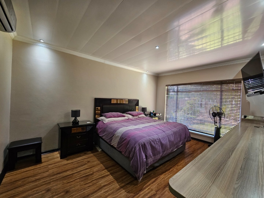 3 Bedroom Property for Sale in Vaalpark Free State